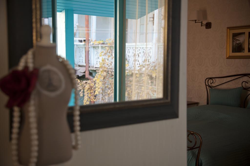 Apartment In Old Tbilisi ห้อง รูปภาพ