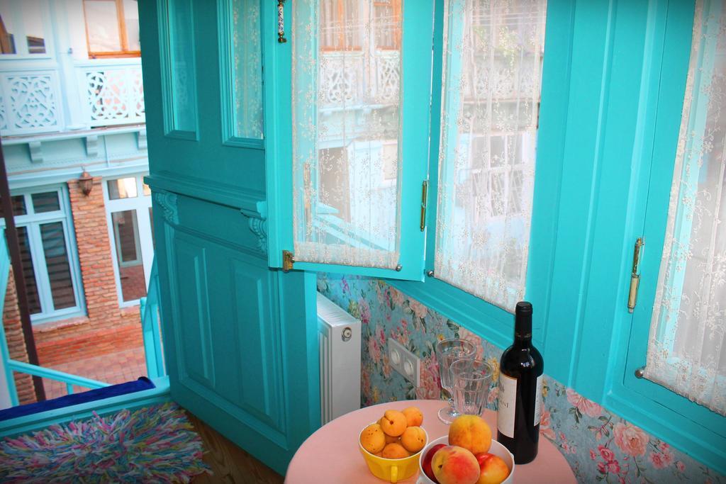 Apartment In Old Tbilisi ภายนอก รูปภาพ