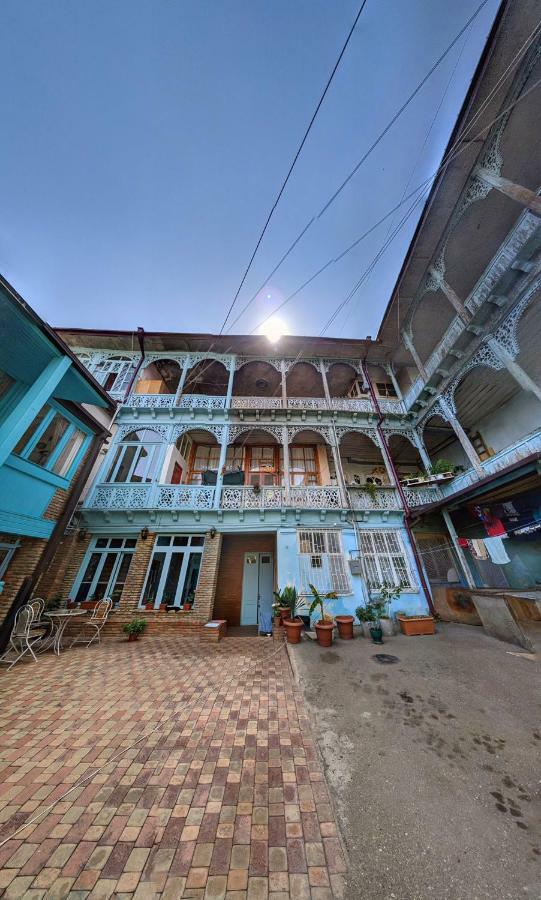 Apartment In Old Tbilisi ภายนอก รูปภาพ